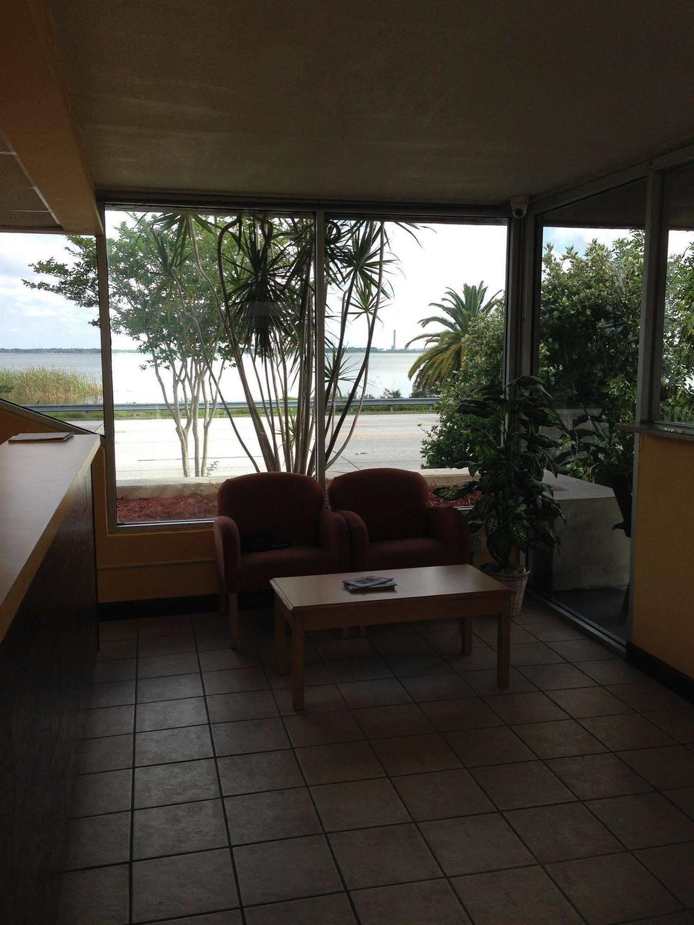 Lakeview Motel 레이크랜드 외부 사진